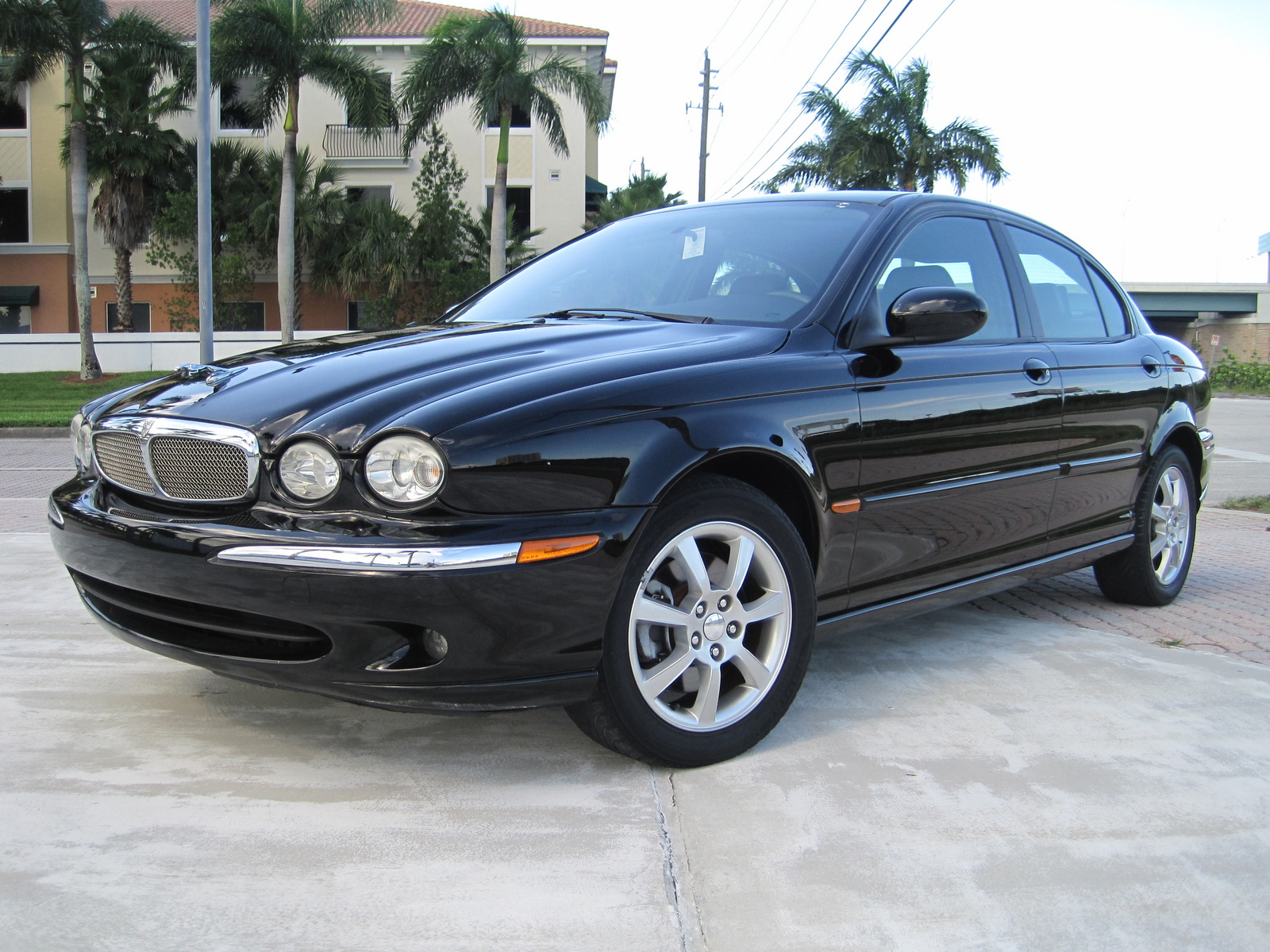 Фото jaguar x type