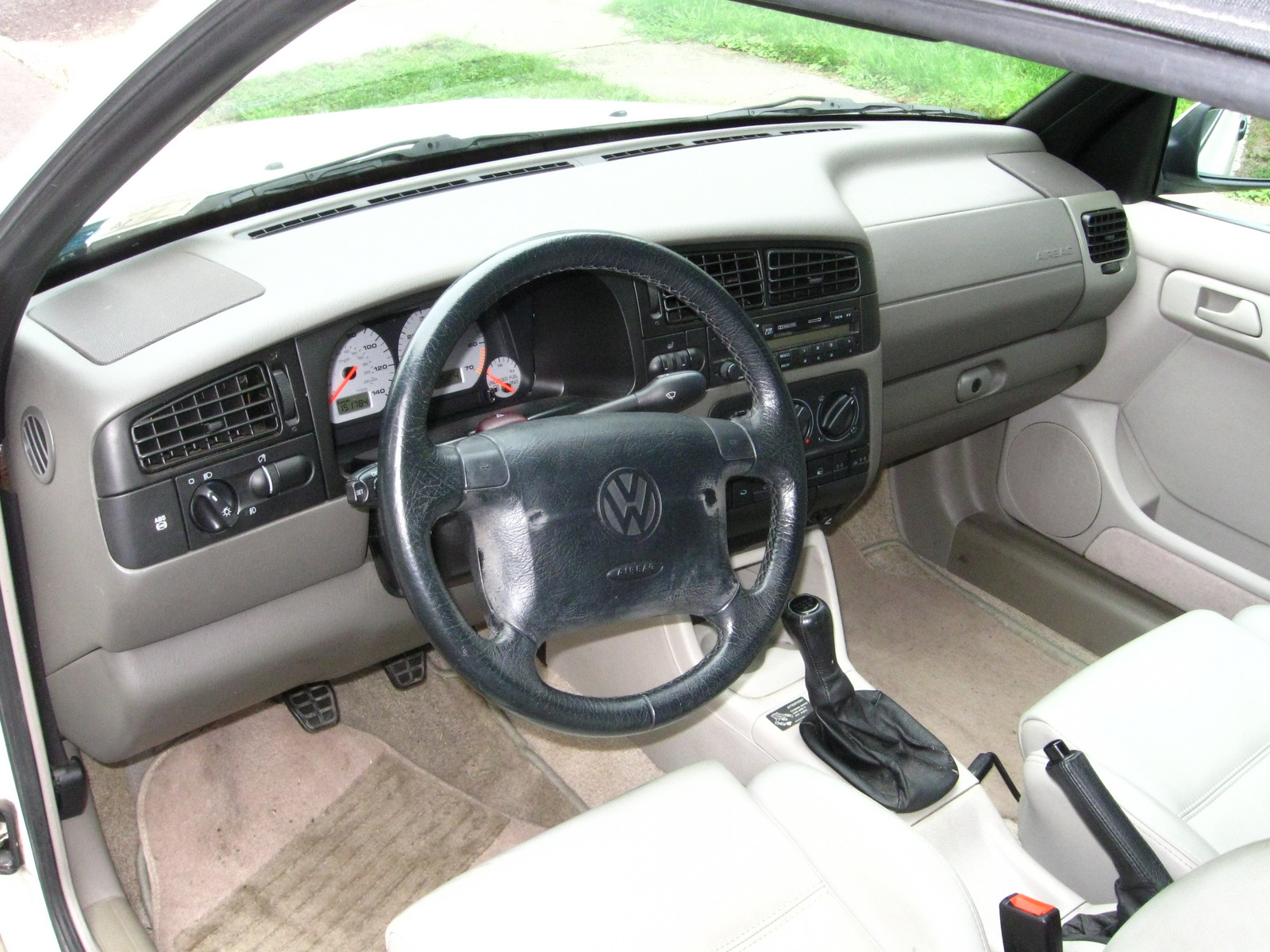 1998 Volkswagen Cabrio - Interior Pictures - CarGurus