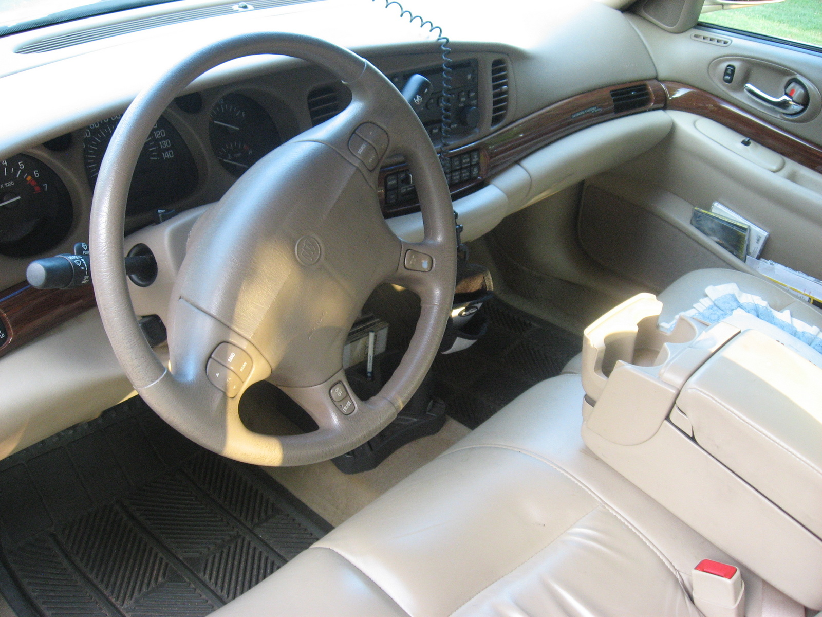 2005 Buick LeSabre - Interior Pictures - CarGurus