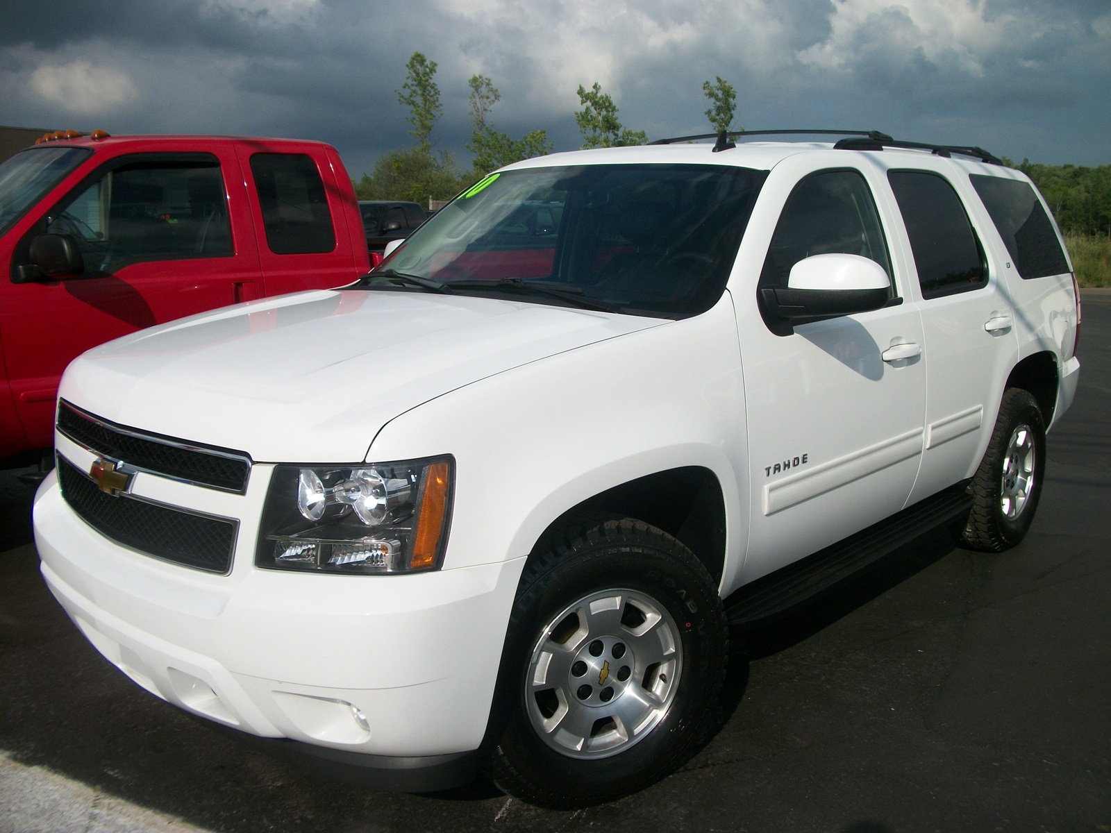 2010 Chevrolet Tahoe - Pictures - CarGurus