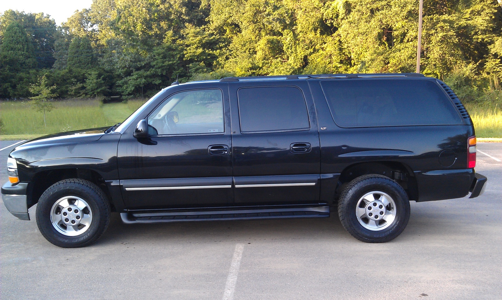 Chevrolet Suburban 2003