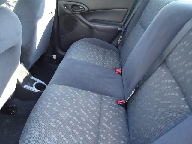 2001 Ford Focus - Interior Pictures - CarGurus