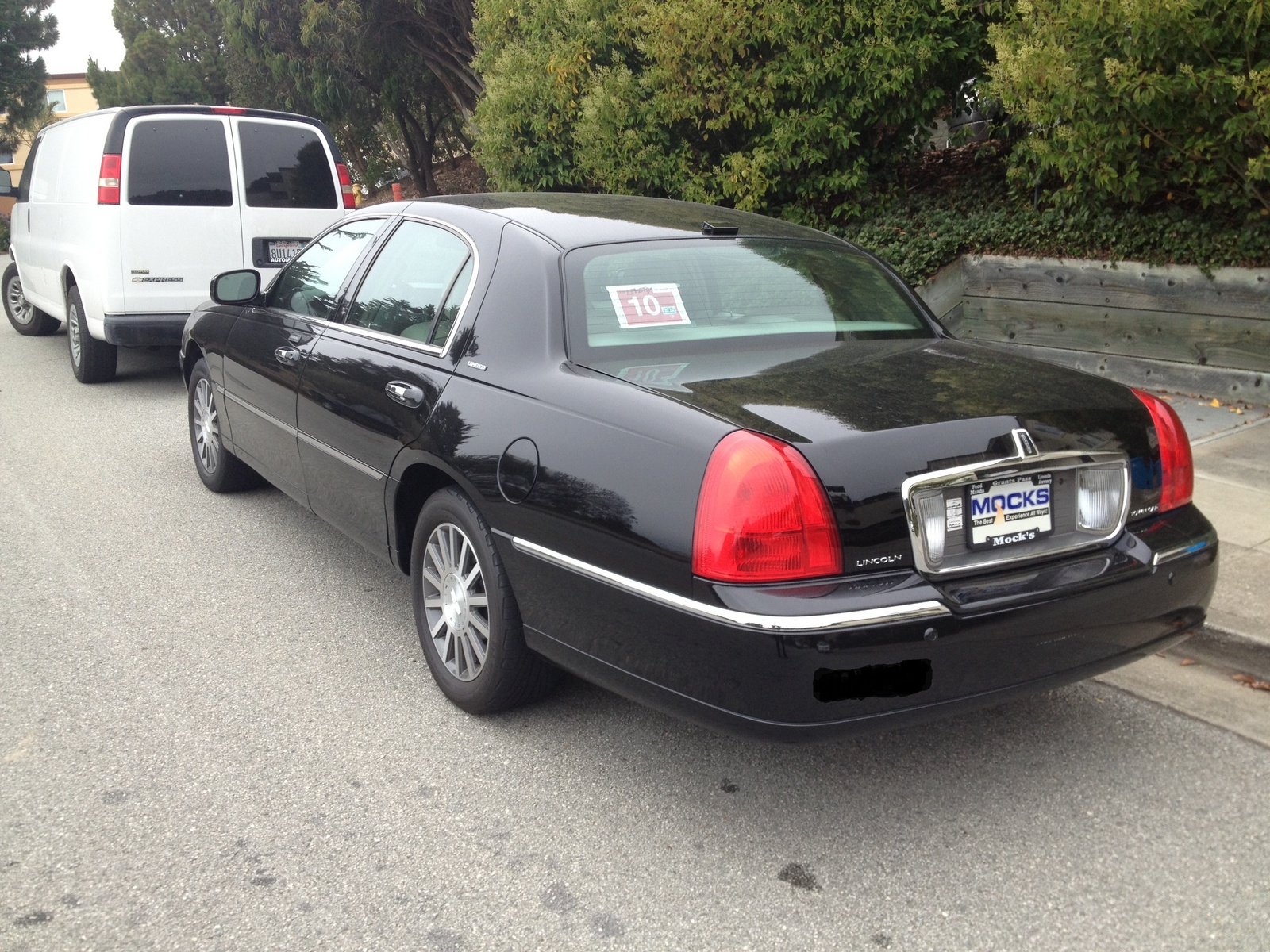 2003 Lincoln Town Car - Pictures - CarGurus.