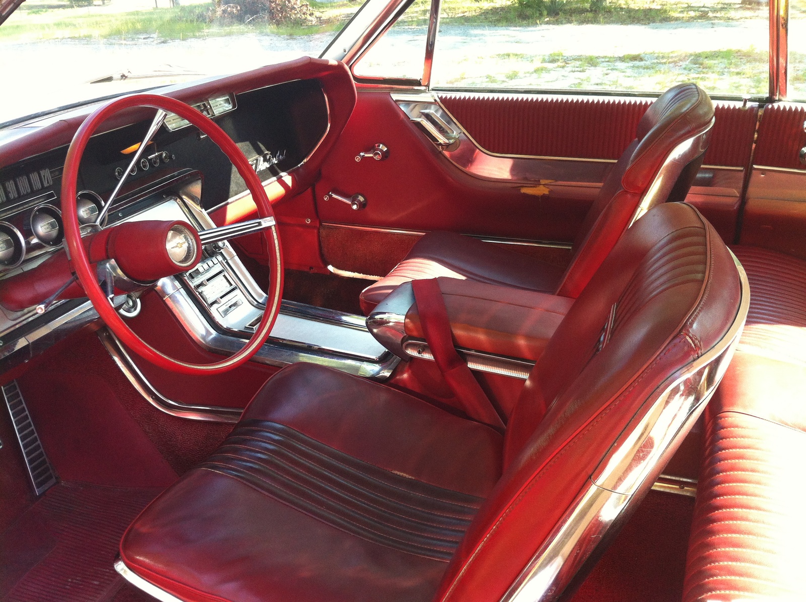 1969 ford thunderbird interior