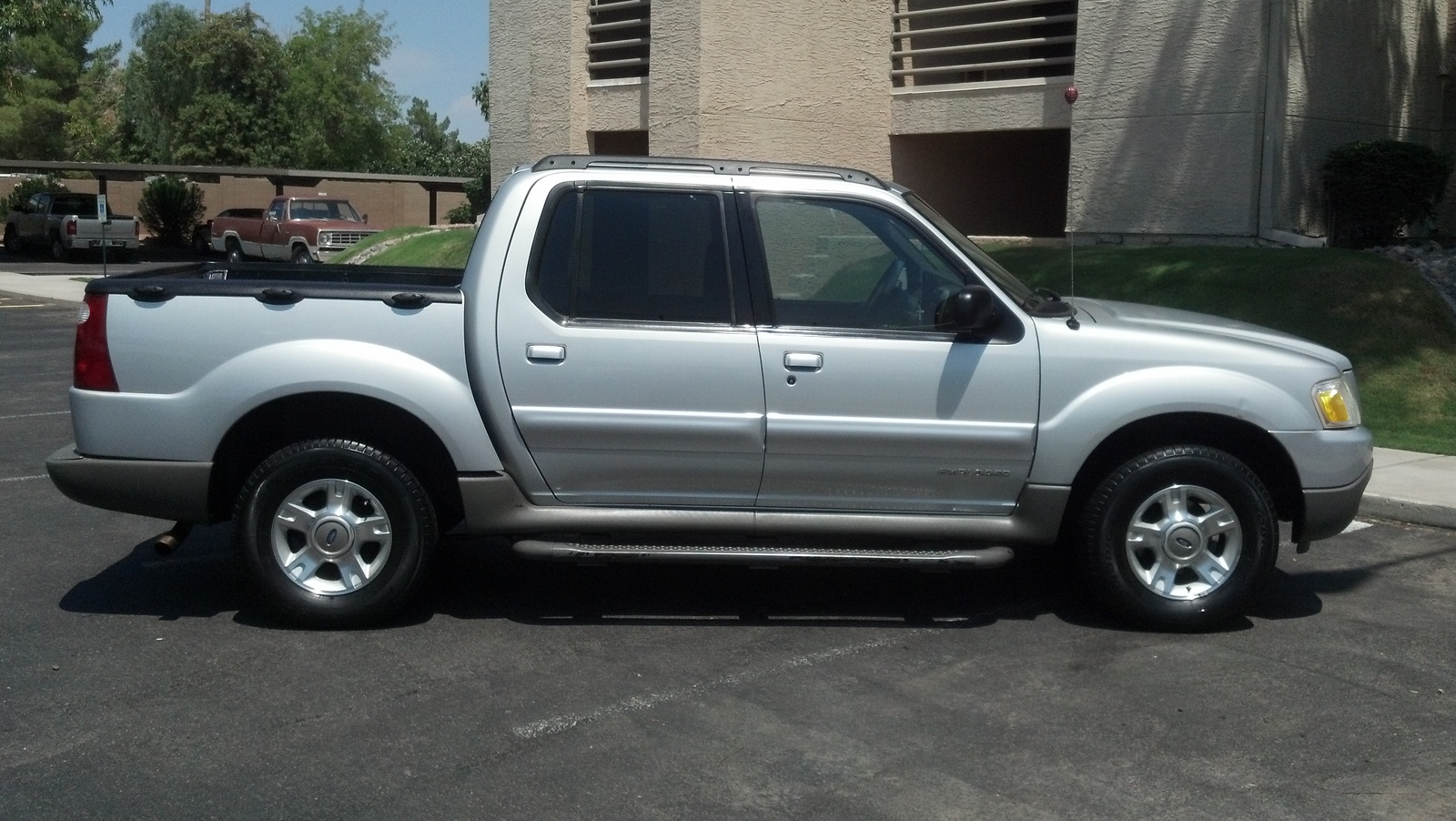 2002 Ford explorer sport picture #1