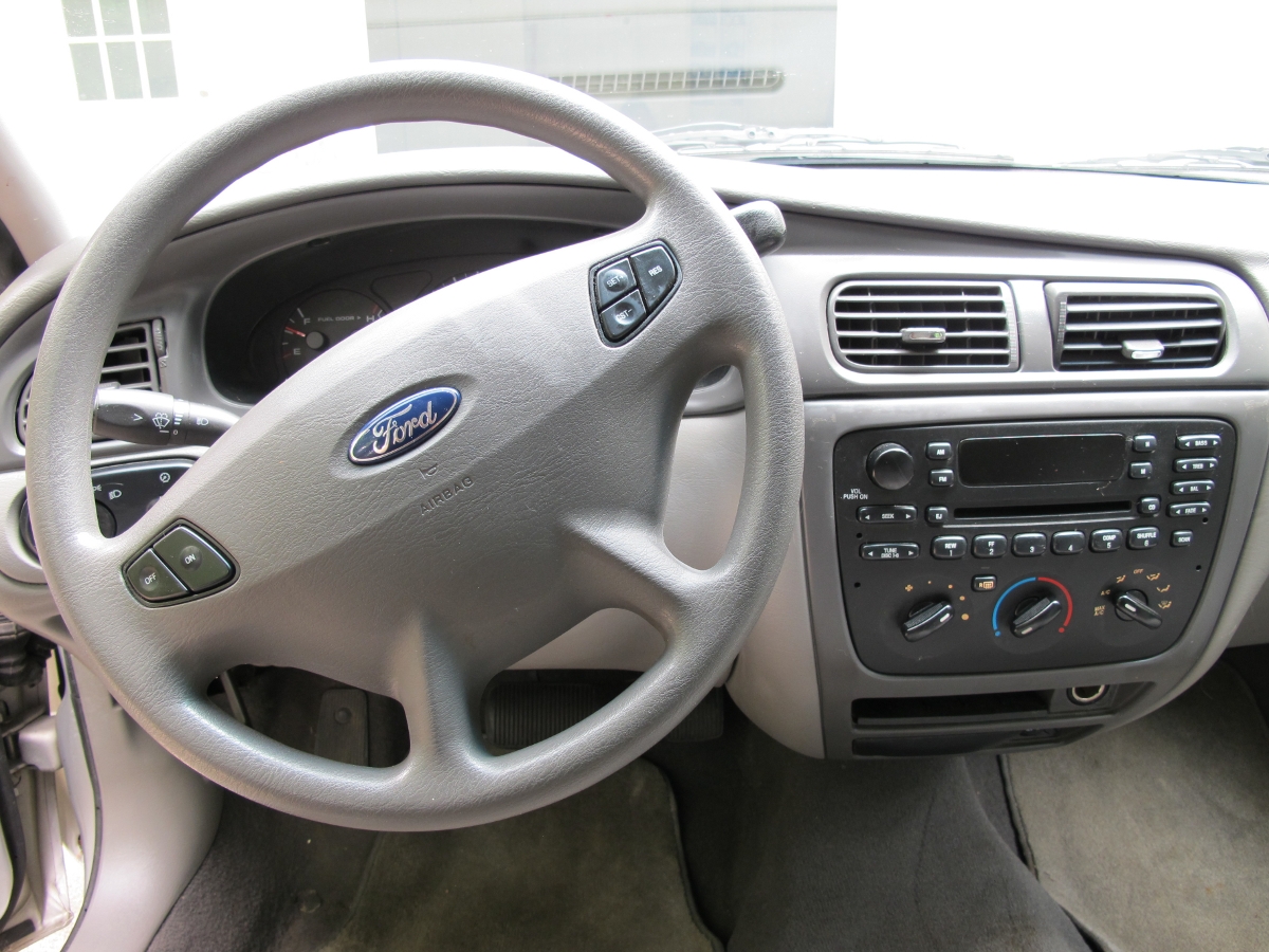 2003 Ford taurus interior photos #5