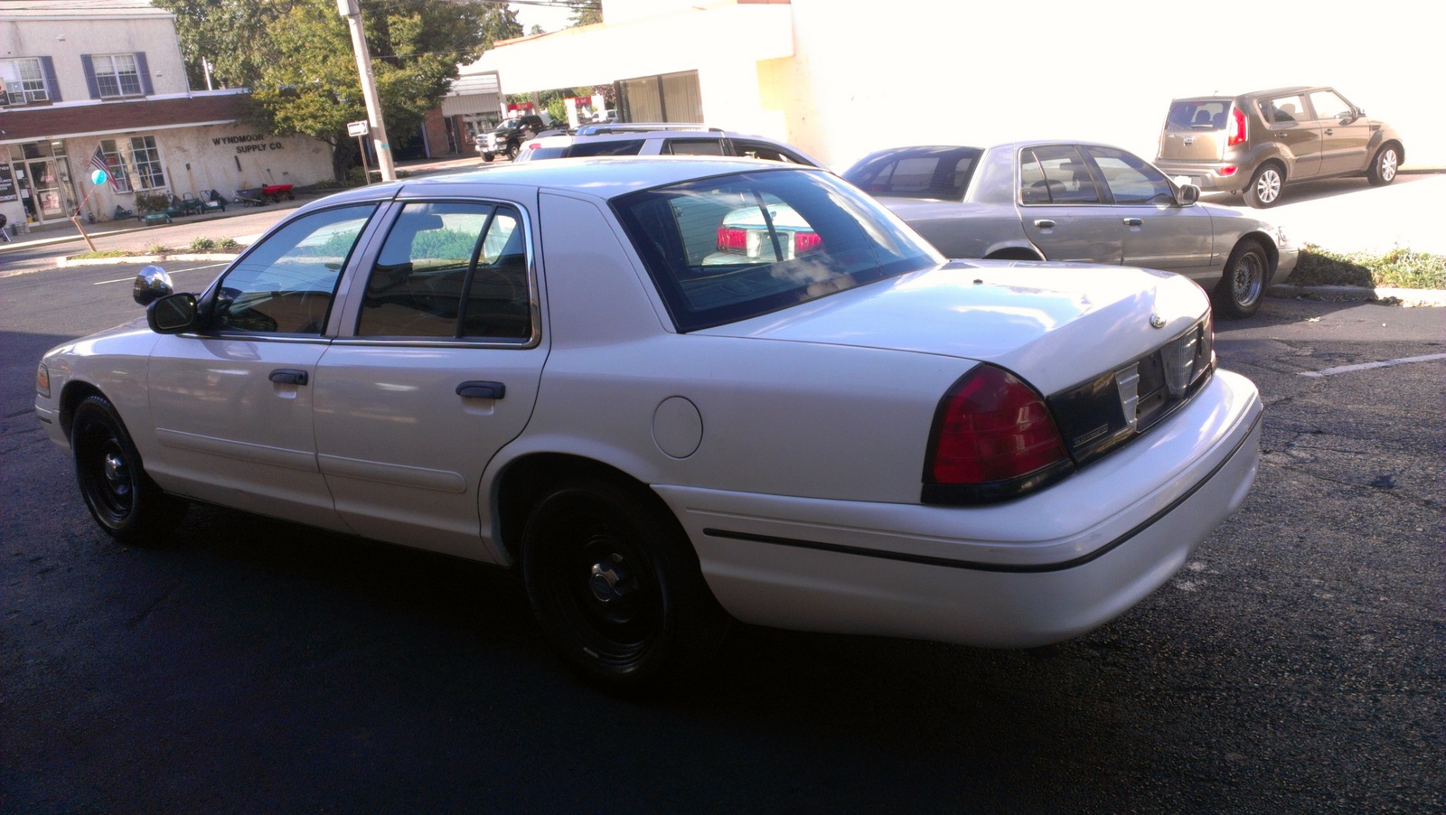 2001 Ford crown victoria lx mpg #5