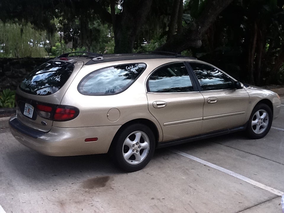 2001 Ford taurus wagon review