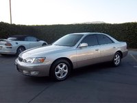 ES 300 ES 300