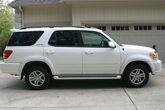 2003 toyota sequoia limited air mattress