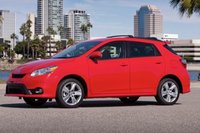 2013 Toyota Matrix Overview 2013 Toyota Matrix Overview