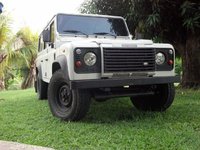 2005 Land Rover Defender Overview