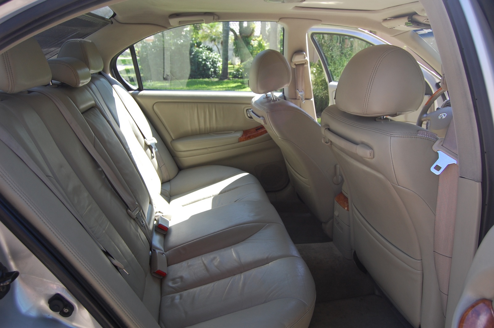 2002 Infiniti I35 - Interior Pictures - CarGurus