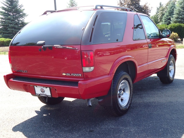 Chevrolet Blazer надпись