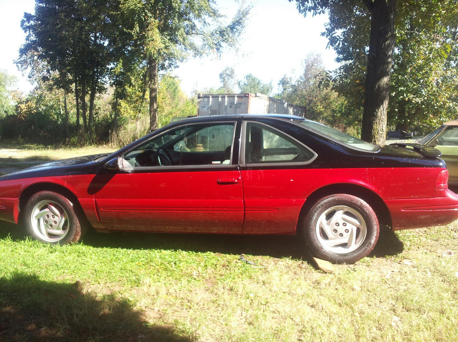 1987 Ford thunderbird curb weight #8