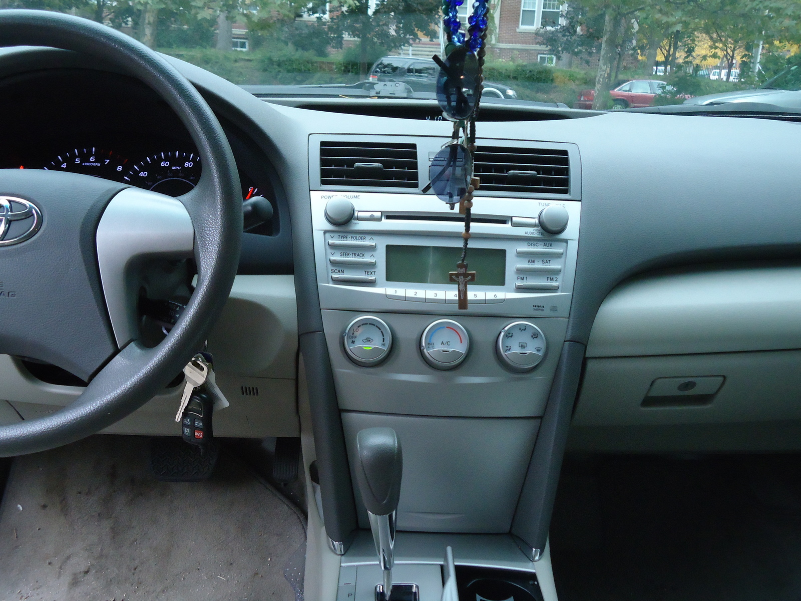 2010 Toyota Camry - Interior Pictures - CarGurus