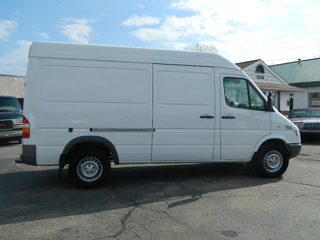 2006 dodge sprinter passenger van discount