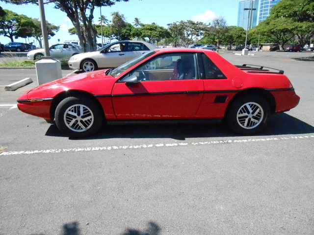 Used Pontiac Fiero for Sale in Chicago, IL - CarGurus