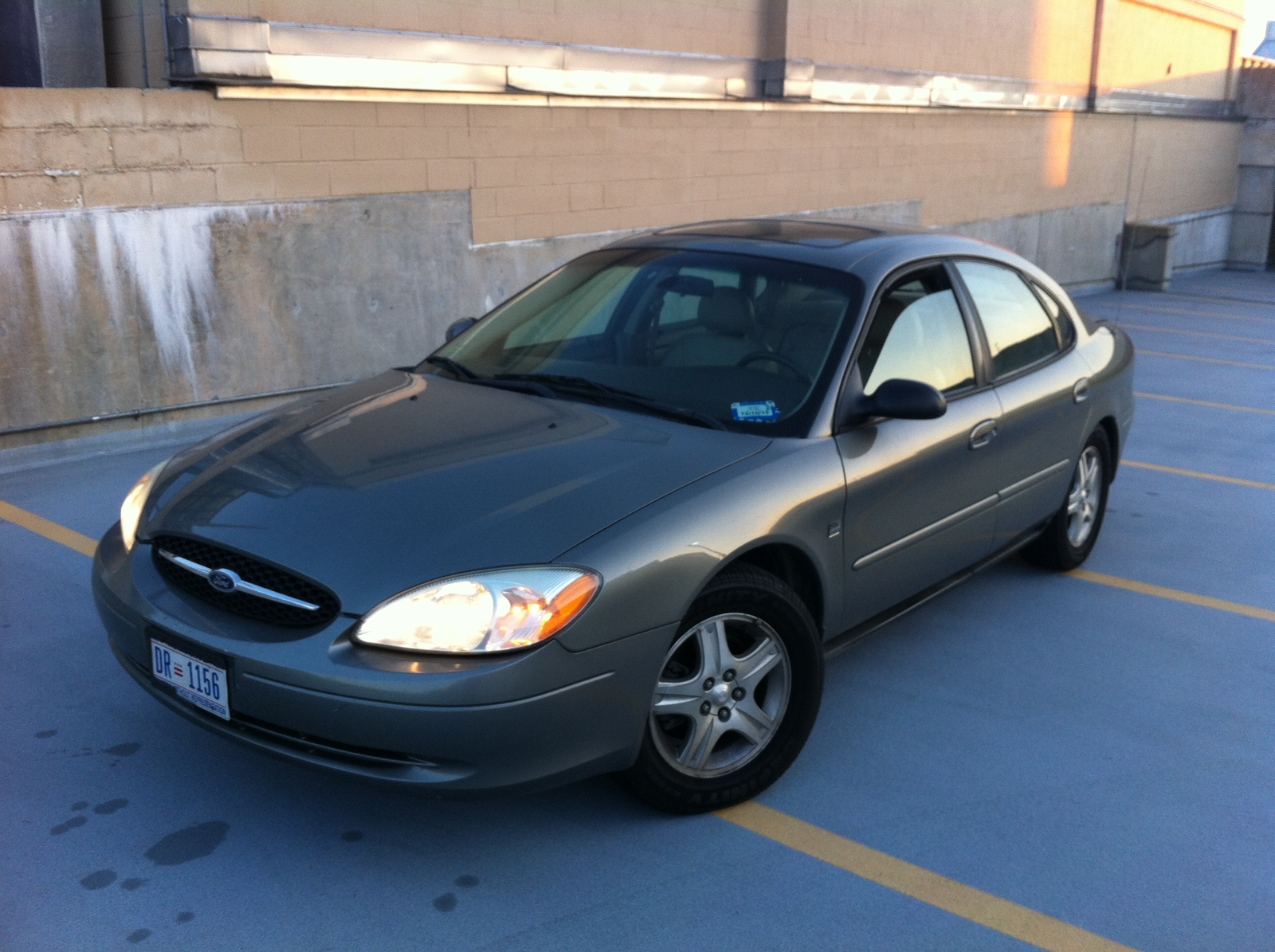 2002 Ford taurus sel wagon
