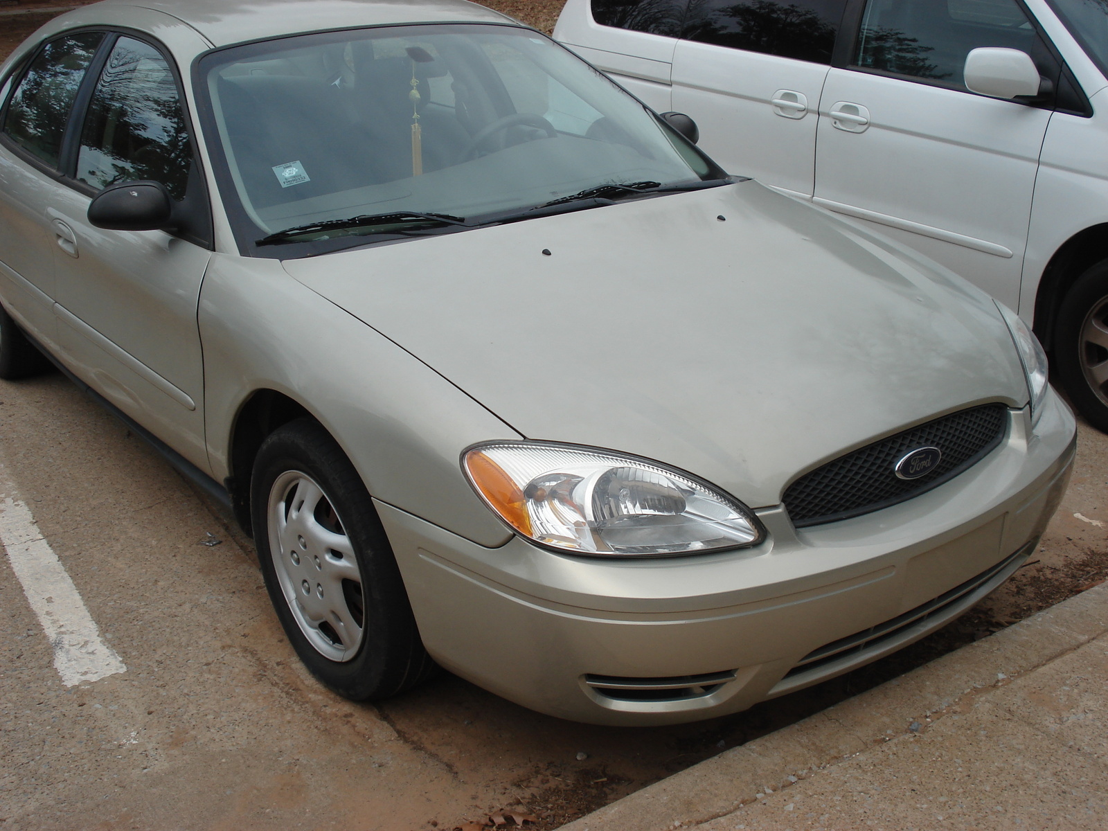 Rate 2005 ford taurus #2