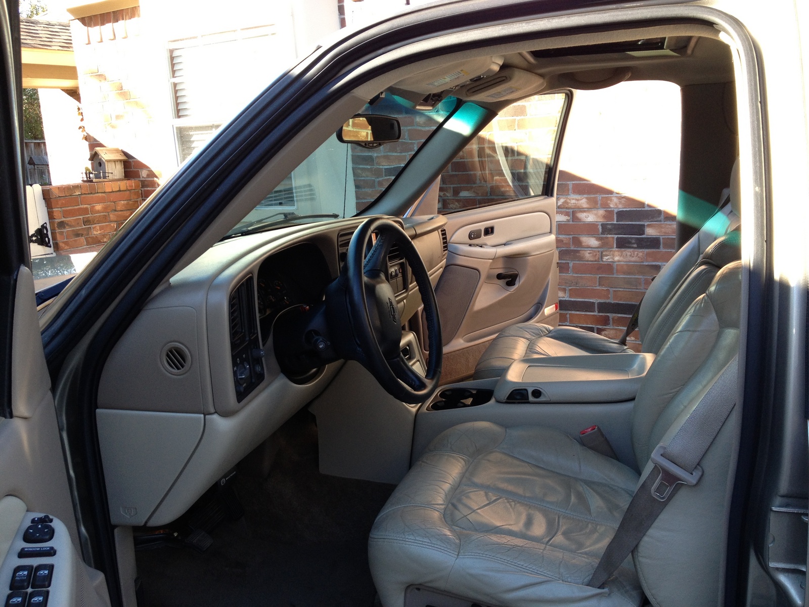 2002 Chevy Tahoe Custom Interior