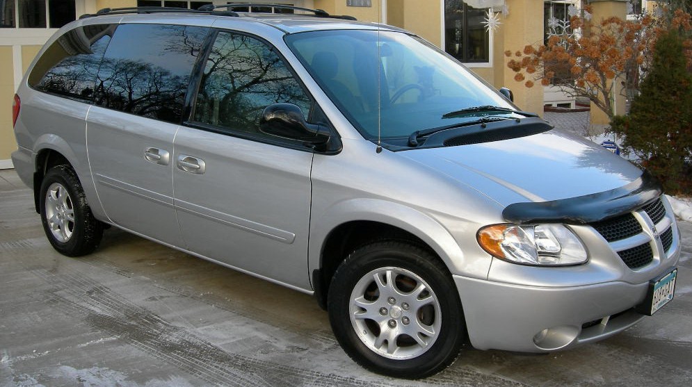 2004 Dodge Caravan Red