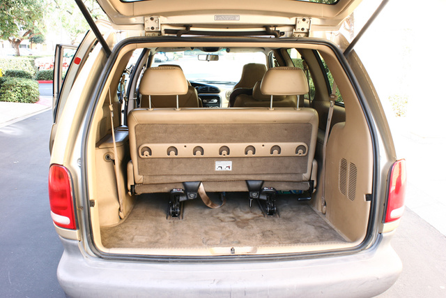 2000 plymouth voyager interior