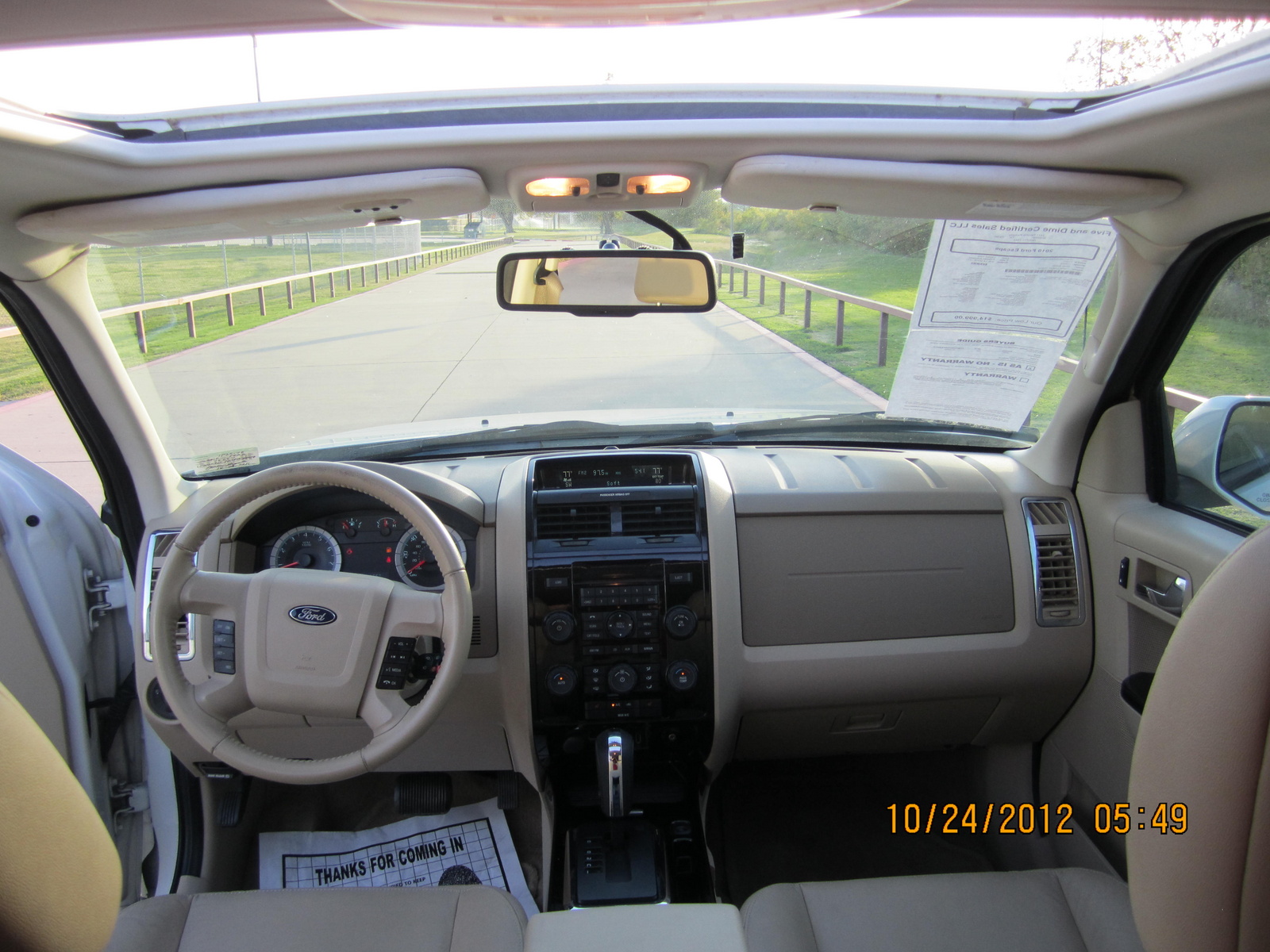 2010 Ford escape xlt standard features