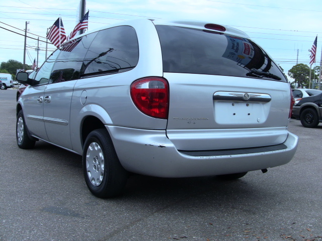 2003 Chrysler Town & Country - Pictures - CarGurus