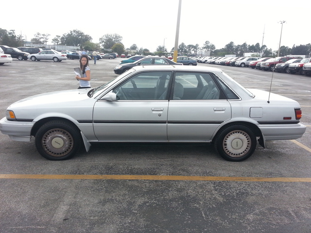 1991 toyota camry interior