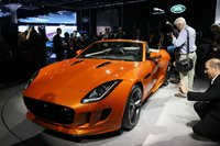 2014 Jaguar F-TYPE Overview