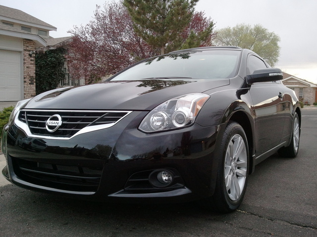 2011 Nissan Altima Coupe - Pictures - CarGurus