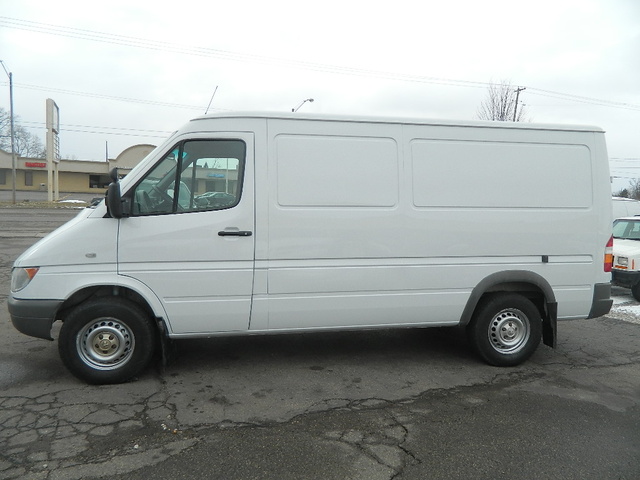 2005 Dodge Sprinter Cargo Overview Cargurus