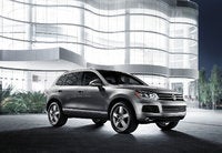 2013 Volkswagen Touareg Picture Gallery