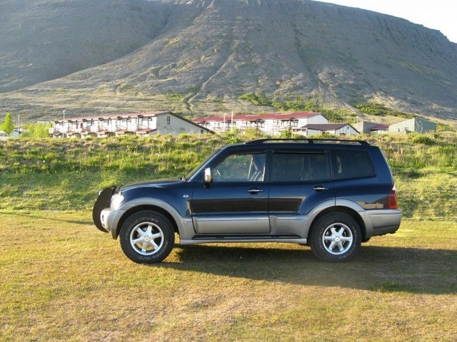 2004 Mitsubishi Pajero - Pictures - CarGurus
