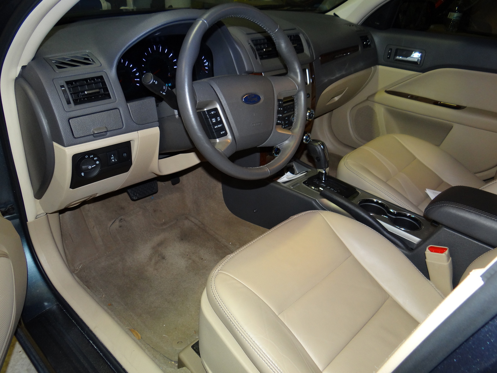 2012 Ford fusion car and driver review #8