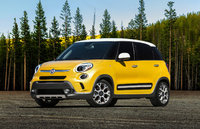 2014 FIAT 500L Overview