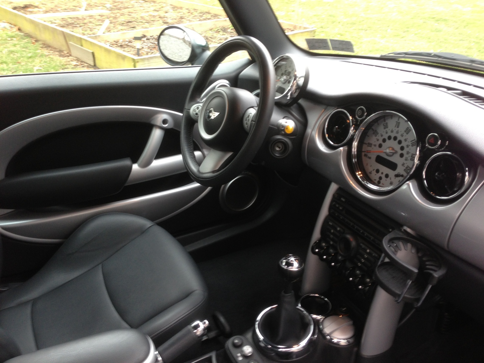 2006 MINI Cooper - Interior Pictures - CarGurus