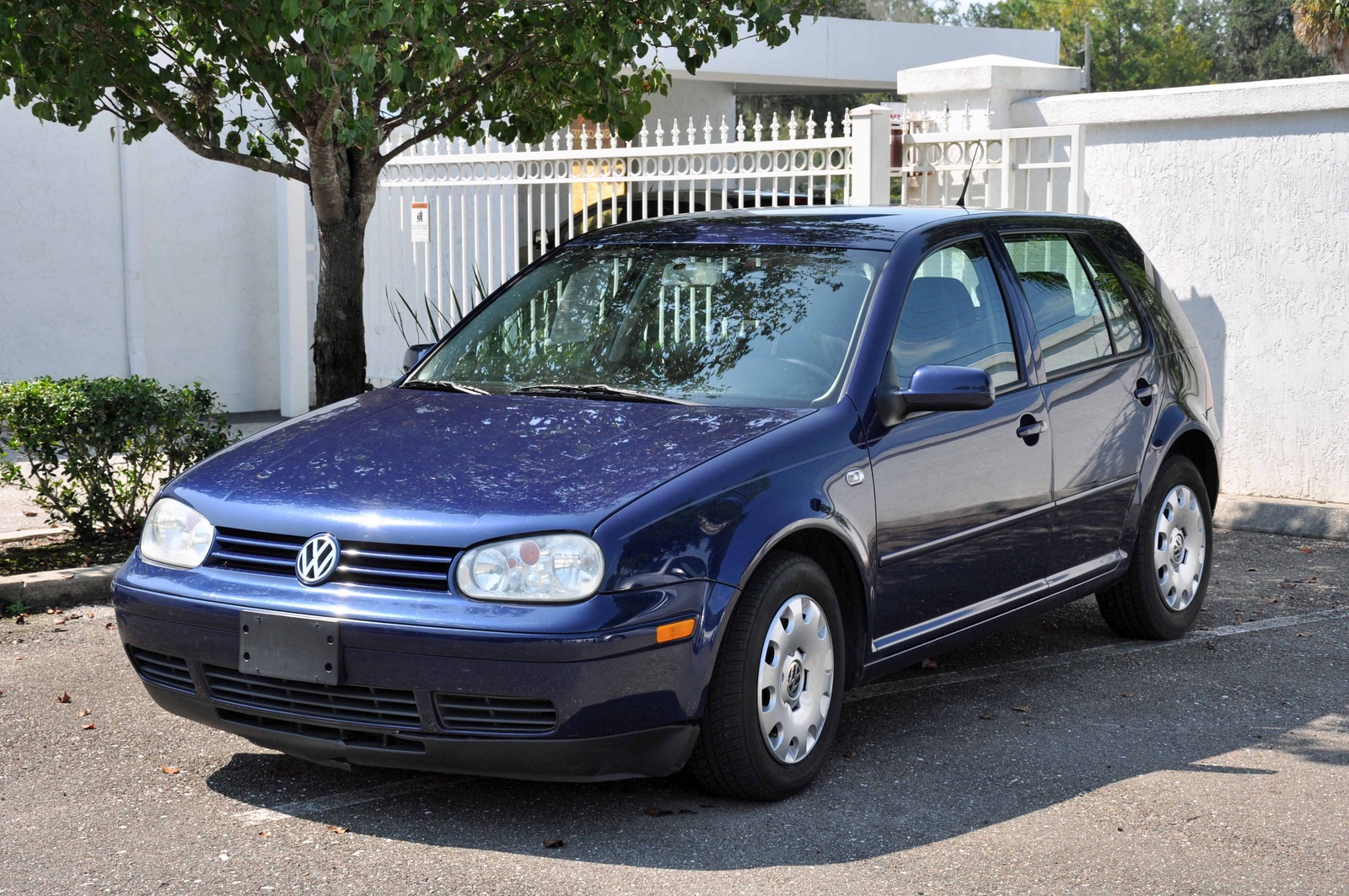Volkswagen 2004