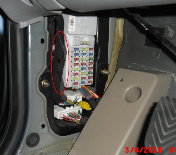 Kia Sorento Questions - which fuse/relay controls the ... kia sportage headlight wiring diagram 