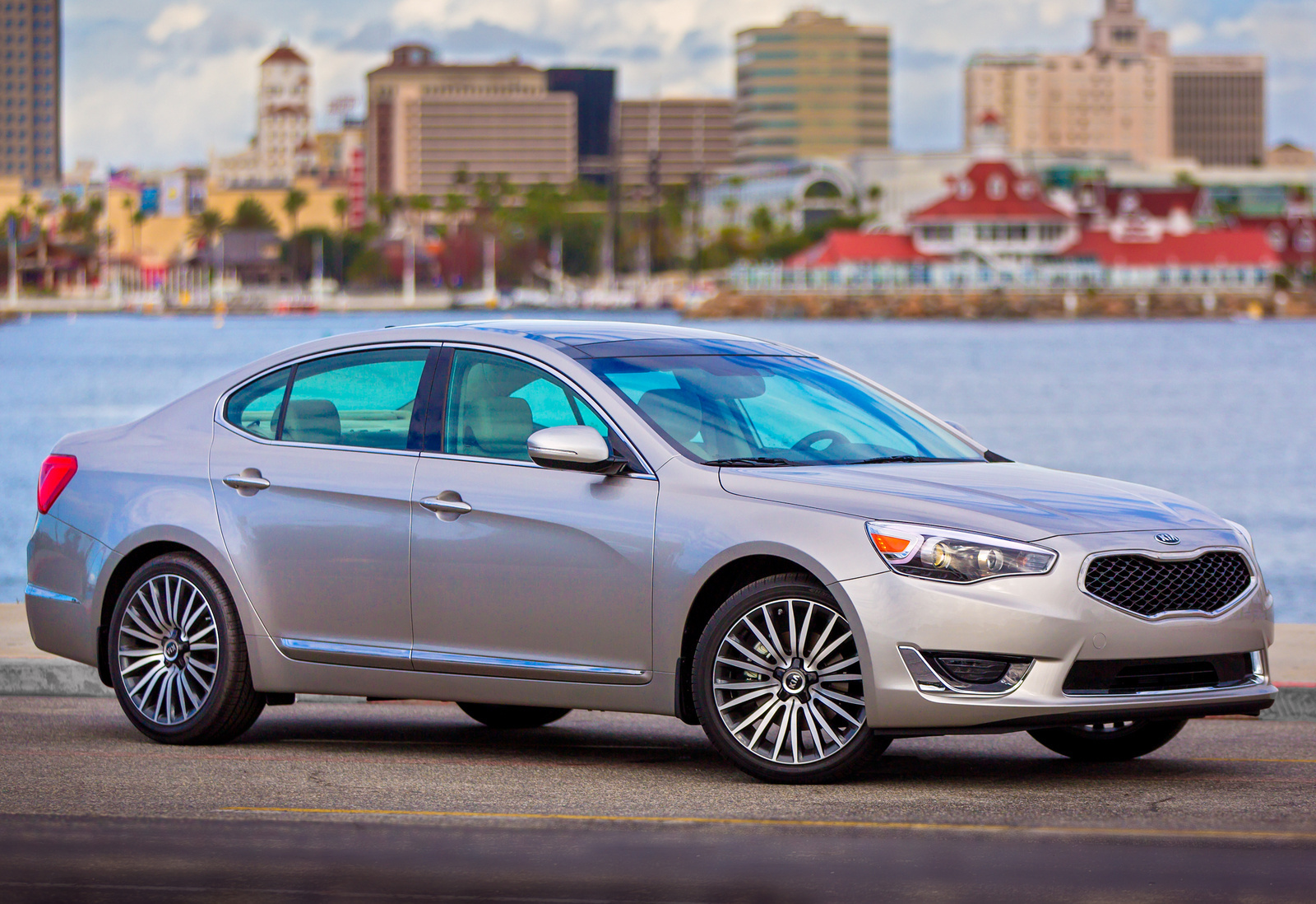 2014 Kia Cadenza Test Drive Review Cargurus