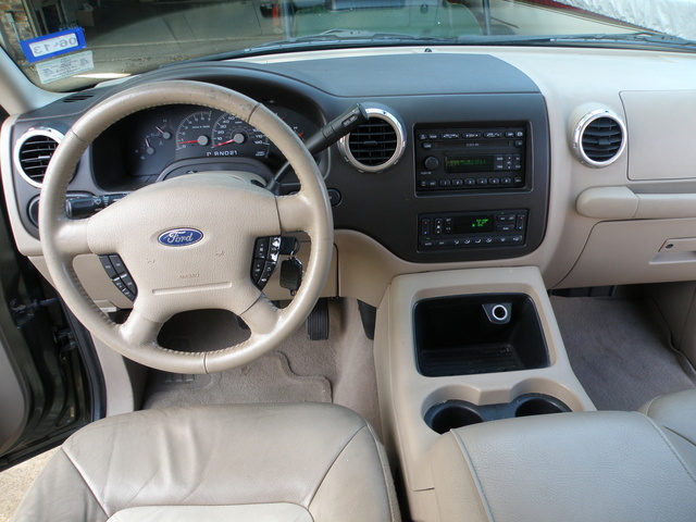 2004 Ford Expedition - Interior Pictures - CarGurus