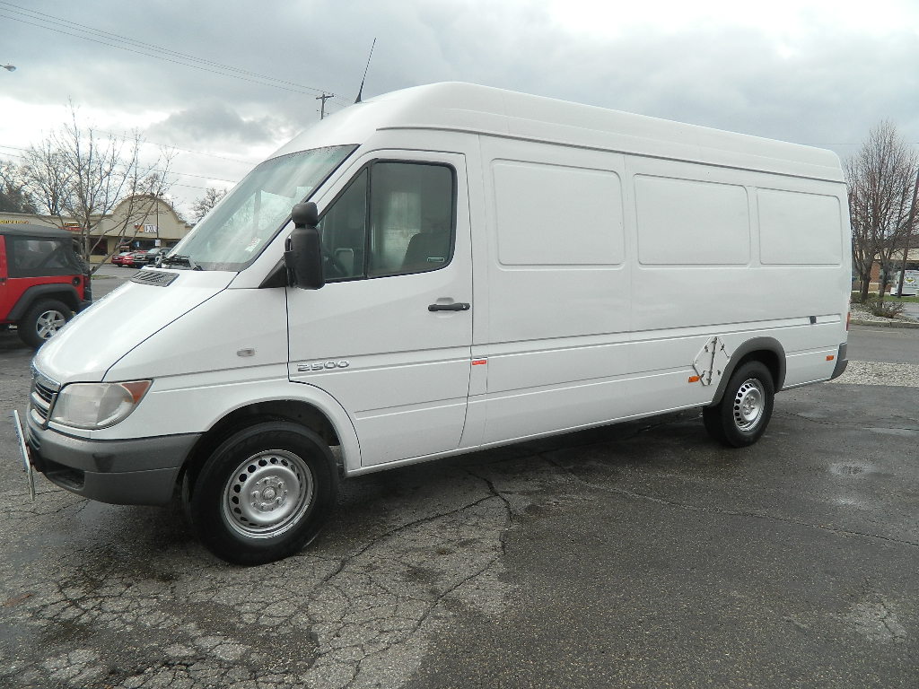 2004 Dodge Sprinter Engine