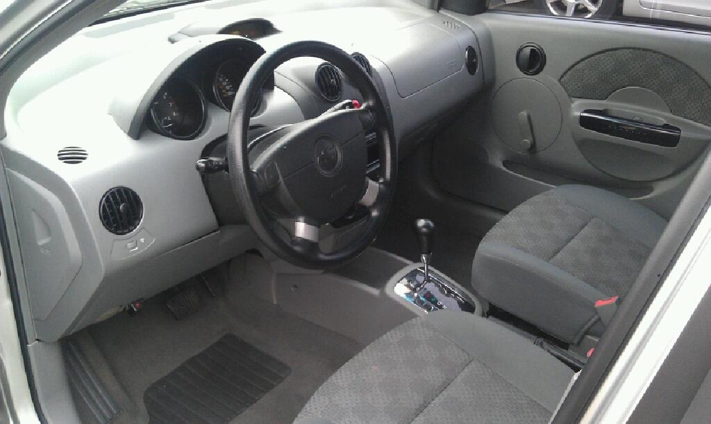 2005 Chevrolet Aveo - Interior Pictures - CarGurus