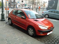2000 Peugeot 206 Overview 2000 Peugeot 206 Overview