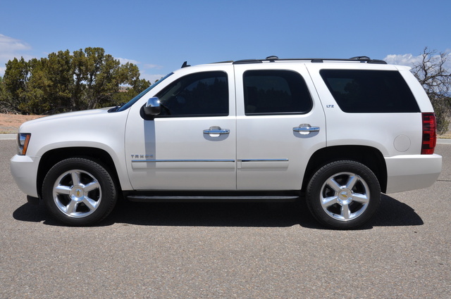 2012 Chevrolet Tahoe Pictures Cargurus