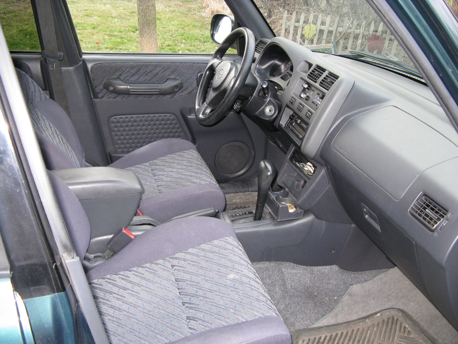 1998 Toyota RAV4 - Interior Pictures - CarGurus