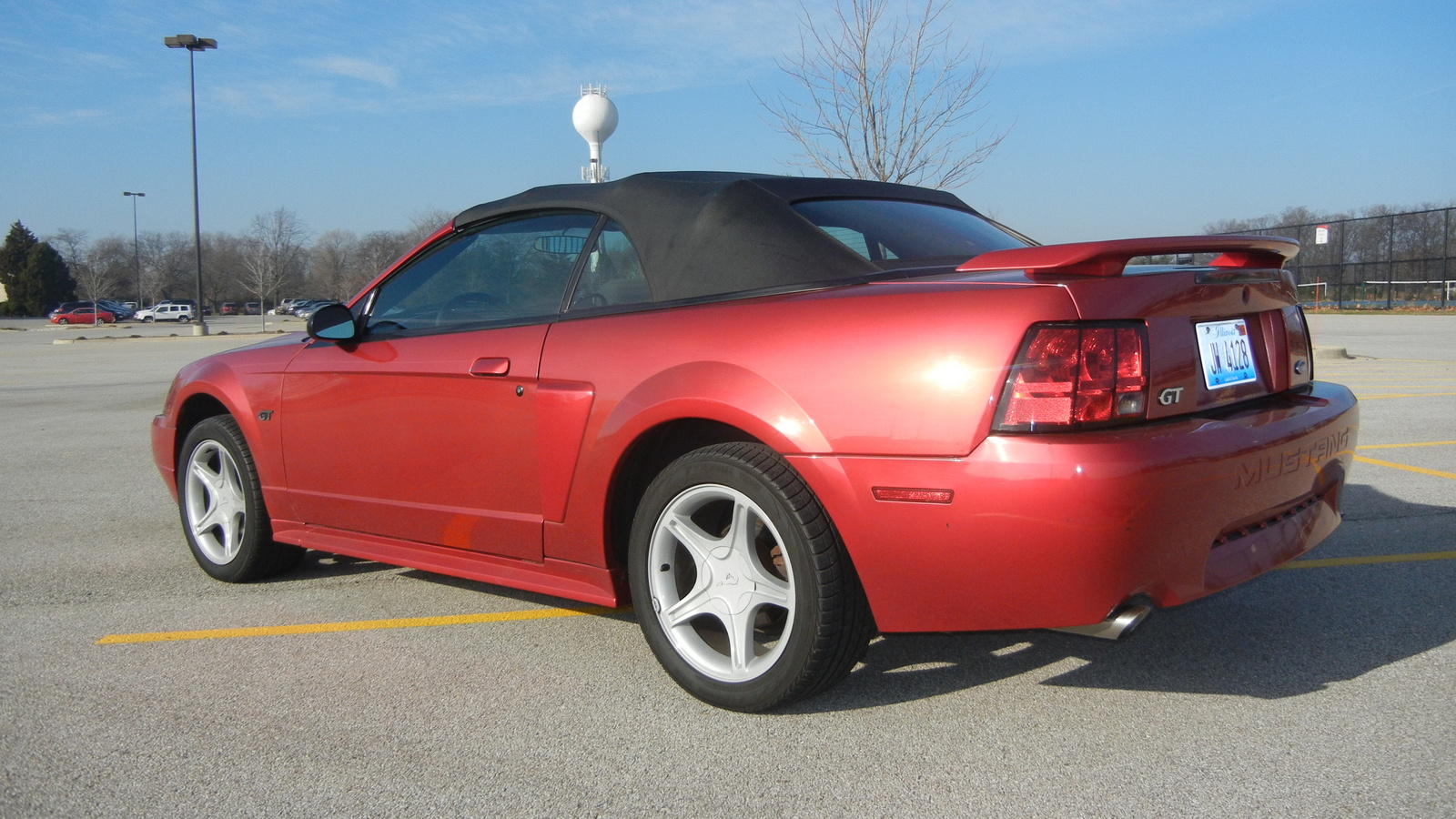 Ford mustang gt deluxe convertible #2