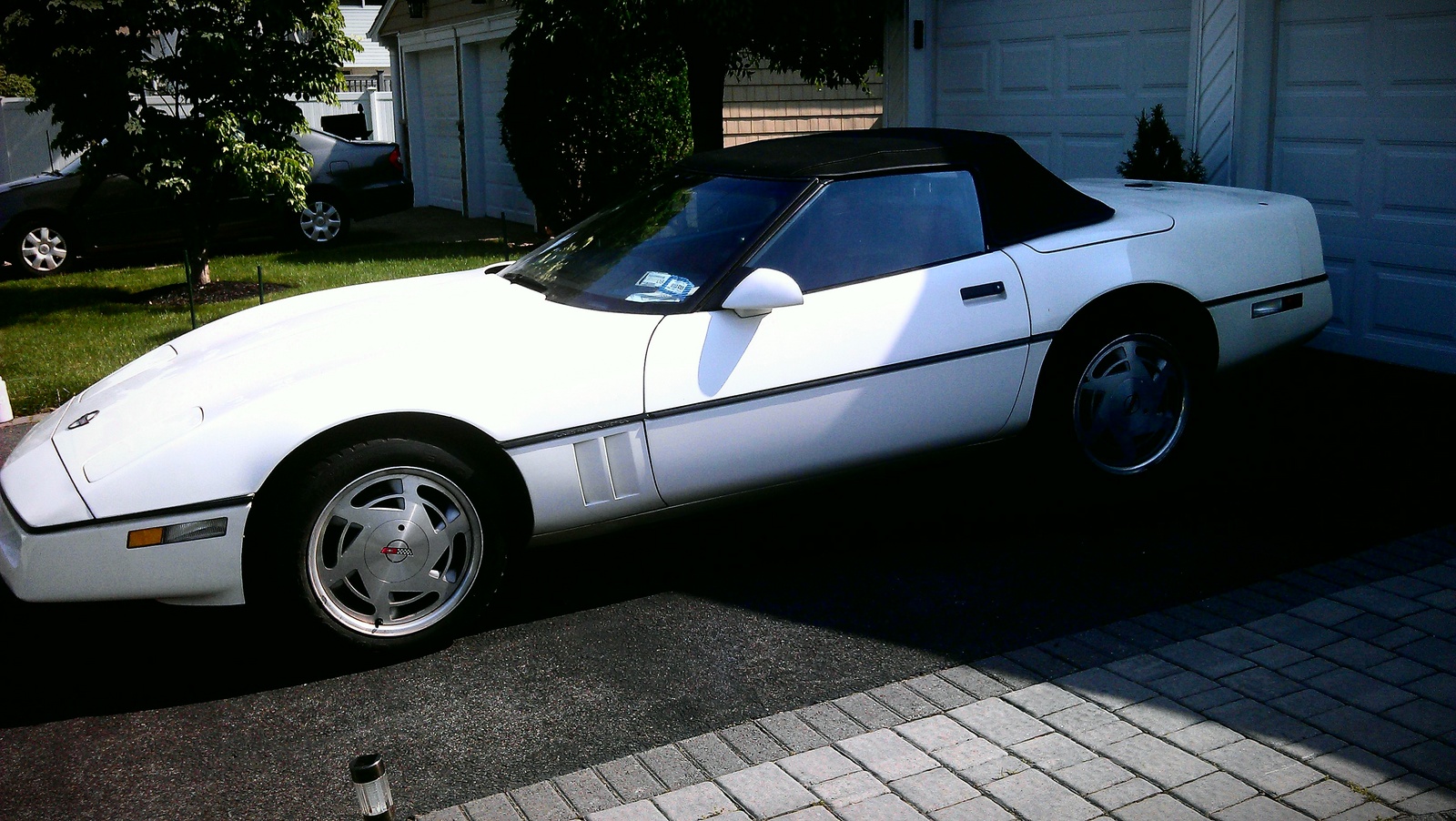 1988 Chevrolet Corvette Convertible - Pictures