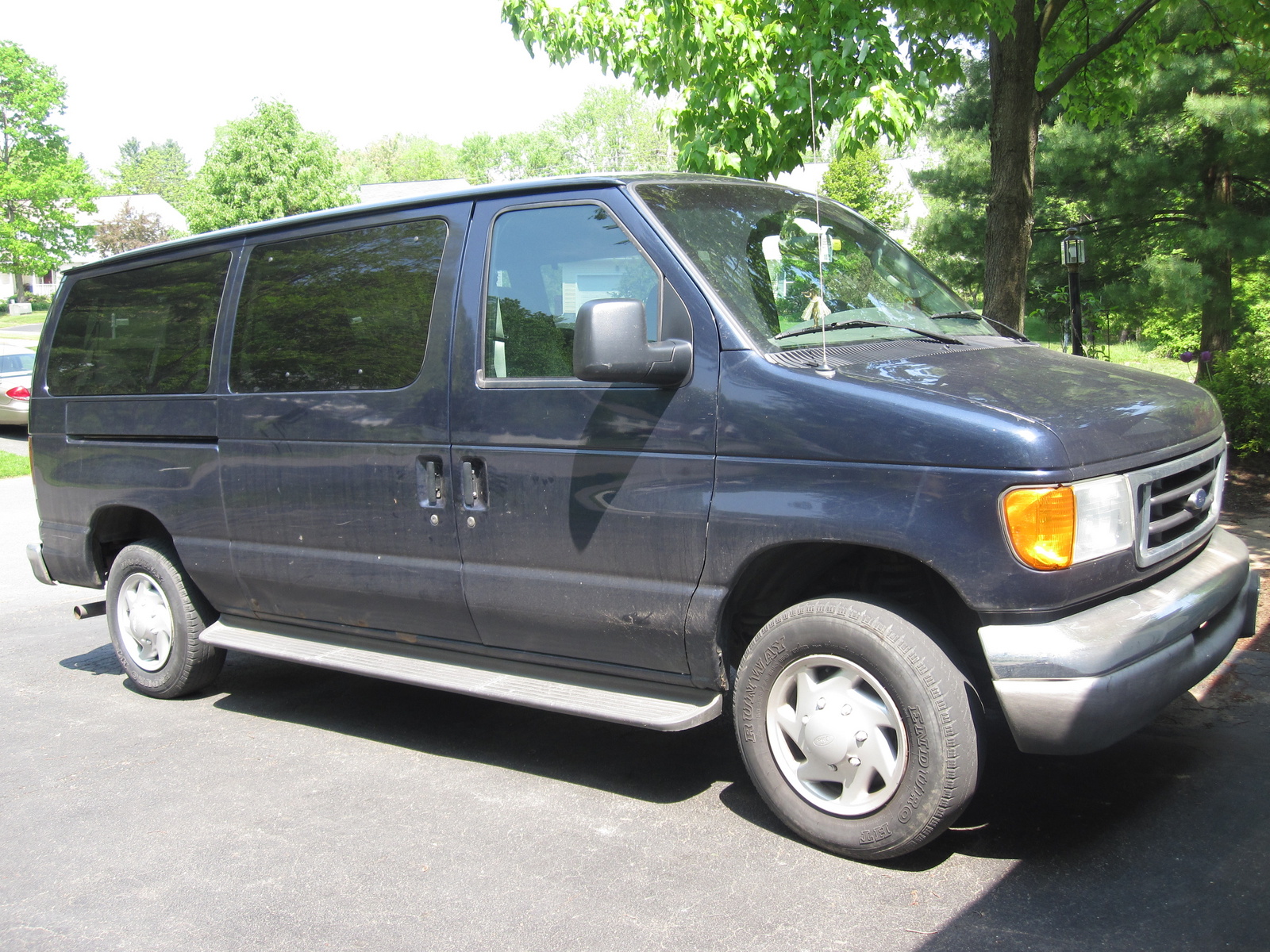 2003 Ford econoline wagon
